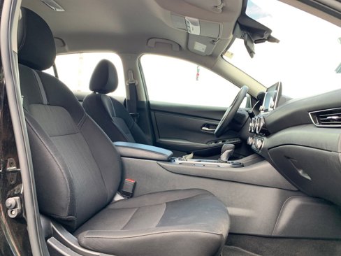 Used 2024 Nissan Sentra SV image 34