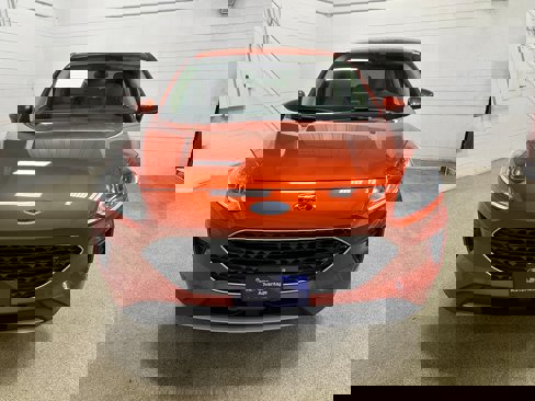Used 2020 Ford Escape SE image 24