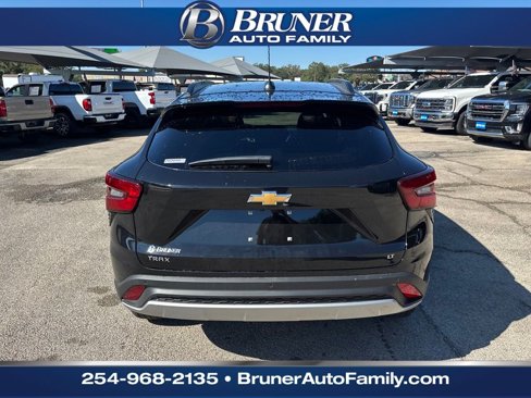 New 2026 Chevrolet Trax LT w/ Driver Confidence Package image 6