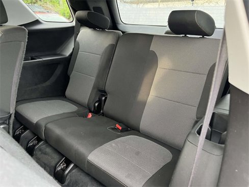 Used 2019 Chevrolet Traverse LT image 17
