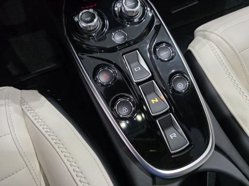 Used 2025 McLaren GTS image 15