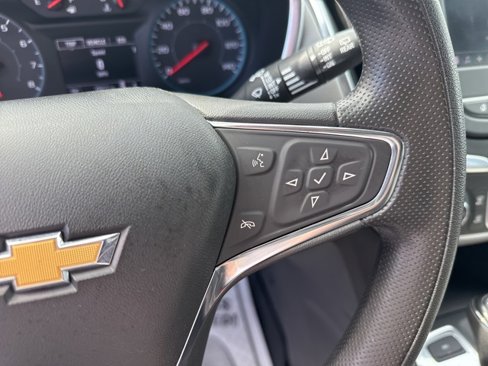 Used 2021 Chevrolet Equinox LS w/ LS Convenience Package image 22