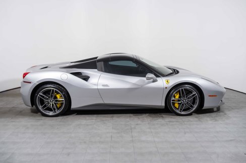 Used 2016 Ferrari 488 Spider image 13