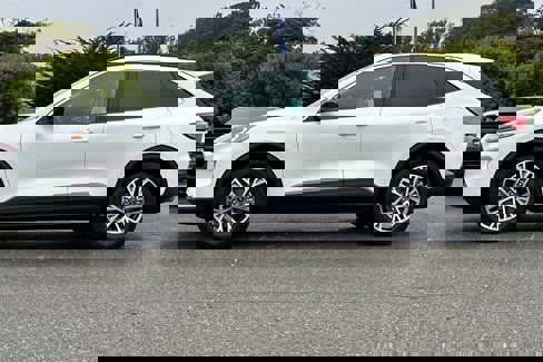 Certified 2021 Ford Escape SEL w/ Technology Package image 7