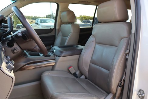 Used 2015 Chevrolet Suburban LT image 12