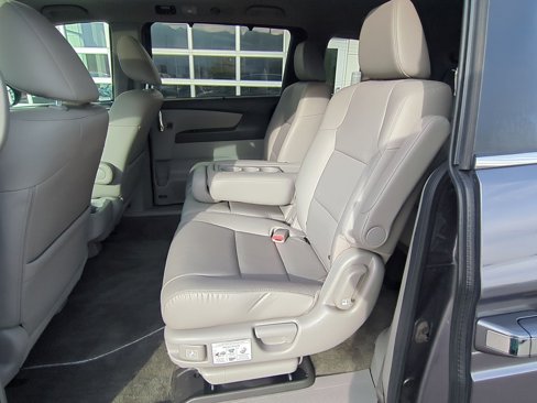 Used 2015 Honda Odyssey EX-L image 31