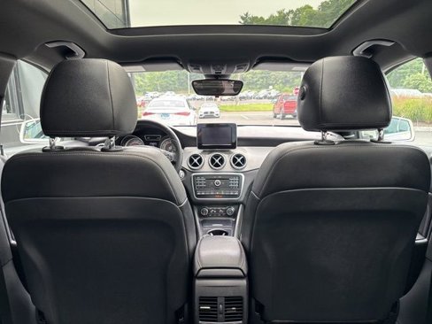 Used 2017 Mercedes-Benz GLA 250 4MATIC image 39