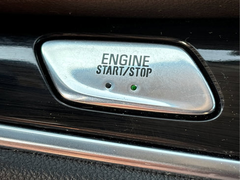 Used 2020 Buick Enclave Essence w/ Sound and Sites Package image 24