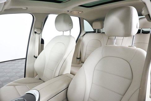 Used 2021 Mercedes-Benz GLC 300 image 5
