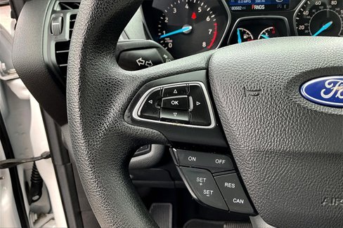 Used 2018 Ford Escape SE image 17