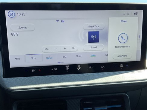 New 2025 Ford Maverick XLT image 16