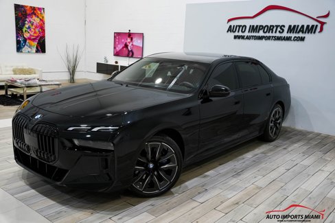 Used 2024 BMW 740i image 1