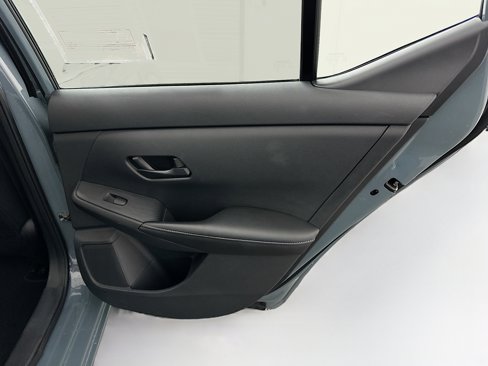 Used 2024 Nissan Sentra SV image 30