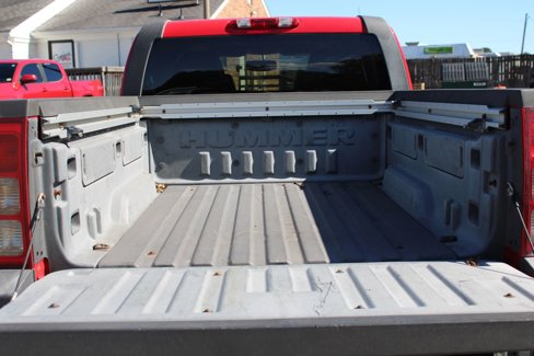 Used 2009 HUMMER H3T Luxury image 22