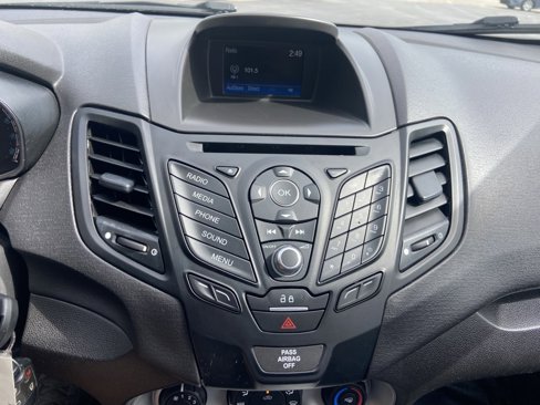 Used 2018 Ford Fiesta SE image 13