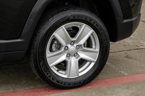 Used 2022 Jeep Compass Latitude image 66