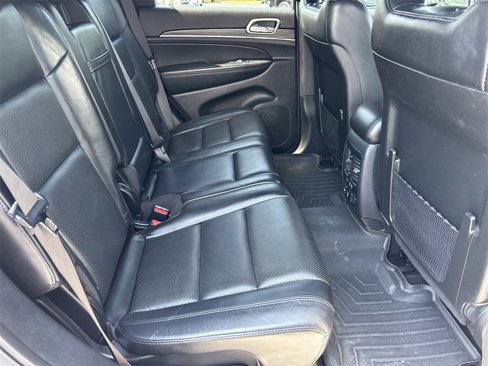Used 2019 Jeep Grand Cherokee Limited w/ Luxury Group II image 20