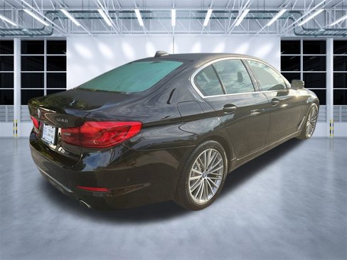 Used 2020 BMW 530i w/ Premium Package image 7