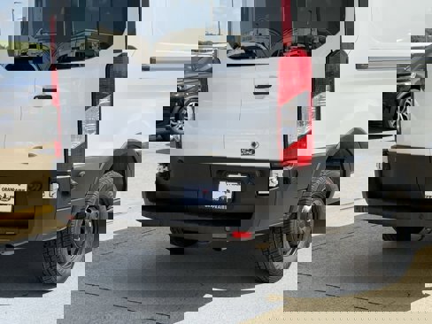 Used 2019 Ford Transit 250 148 Medium Roof image 8