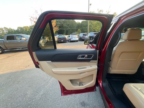 Used 2017 Ford Explorer Limited w/ Equipment Group 301A image 44
