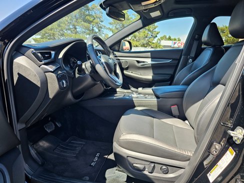 Used 2023 INFINITI QX55 Luxe w/ Cargo Package image 11
