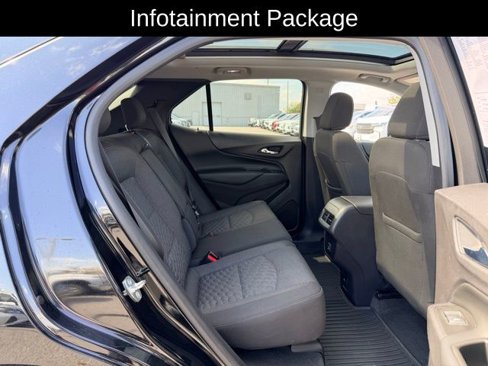 Used 2019 Chevrolet Equinox LT w/ Sun & Navigation Package image 10