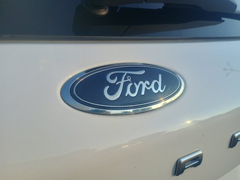 Certified 2022 Ford Escape SE w/ Convenience Package image 9