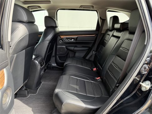 Used 2019 Honda CR-V Touring image 5