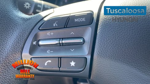 Used 2023 Hyundai Kona SEL image 18