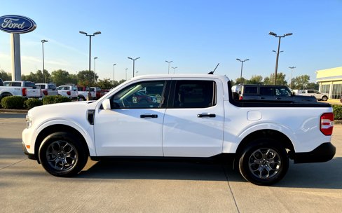 Certified 2022 Ford Maverick XLT w/ Equipment Group 300A Standard image 2