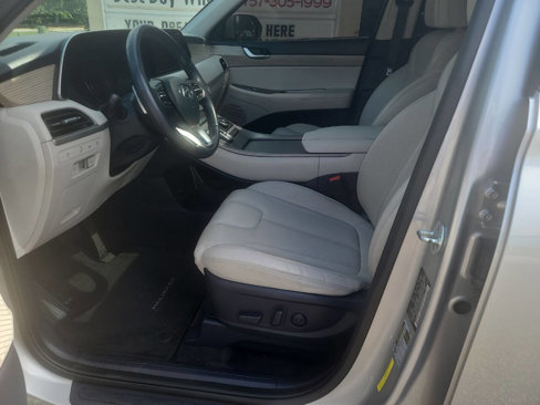 Used 2021 Hyundai Palisade SEL w/ Premium Package image 13