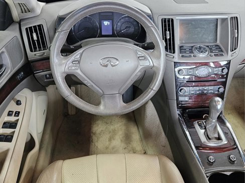 Used 2013 INFINITI G37 Journey w/ Premium Pkg image 20