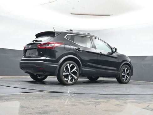 Used 2021 Nissan Rogue Sport SL image 13