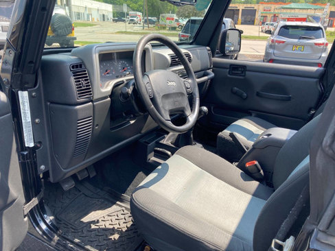 Used 2005 Jeep Wrangler Unlimited image 91