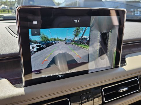 Used 2020 Lincoln Aviator Reserve w/ Elements Package Plus image 29