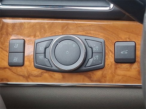 Used 2013 Lincoln MKX AWD image 26