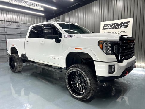 Used 2020 GMC Sierra 2500 AT4 w/ AT4 Premium Package image 2
