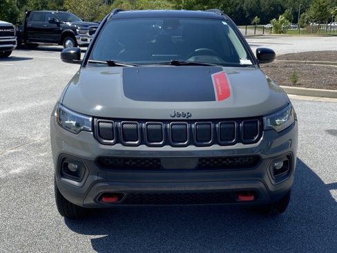 Used 2022 Jeep Compass Trailhawk image 2
