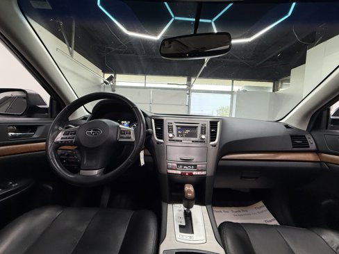 Used 2013 Subaru Outback 3.6R Limited w/ Moonroof Pkg image 14