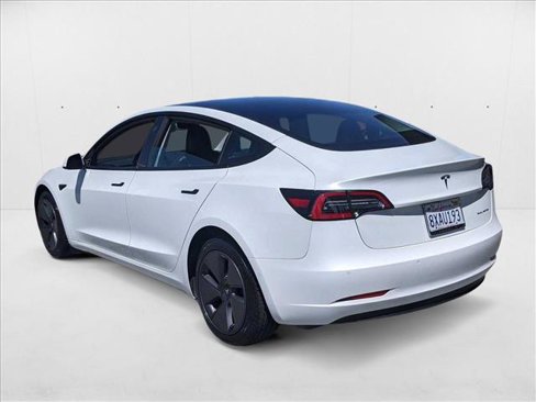 Used 2021 Tesla Model 3 Long Range image 8