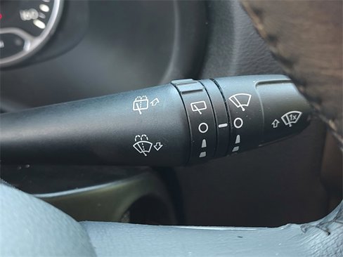 Used 2020 Jeep Renegade Altitude image 26
