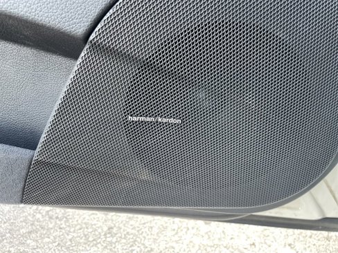 Used 2006 Mercedes-Benz E 350 4MATIC Sedan image 32
