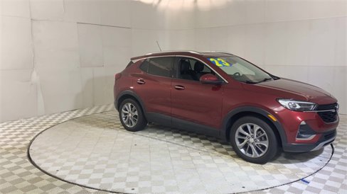 Used 2023 Buick Encore GX Essence w/ Experience Buick Package image 2