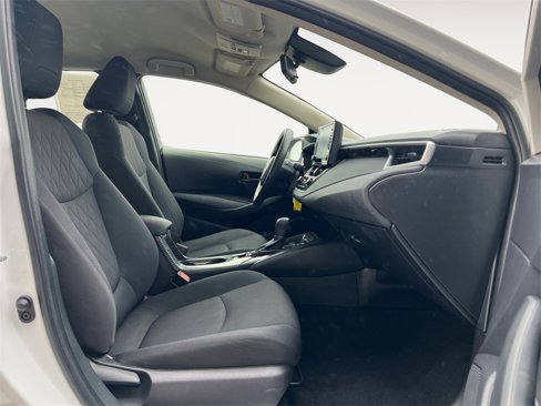 Used 2022 Toyota Corolla LE image 15