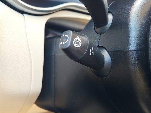 Used 2022 Mercedes-Benz GLC 300 4MATIC image 21