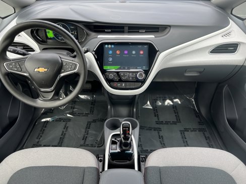 Used 2018 Chevrolet Bolt LT image 32