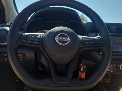 New 2025 Nissan Versa S image 17