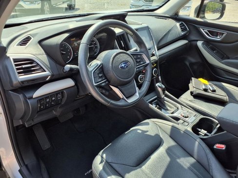 Used 2022 Subaru Forester Limited image 11