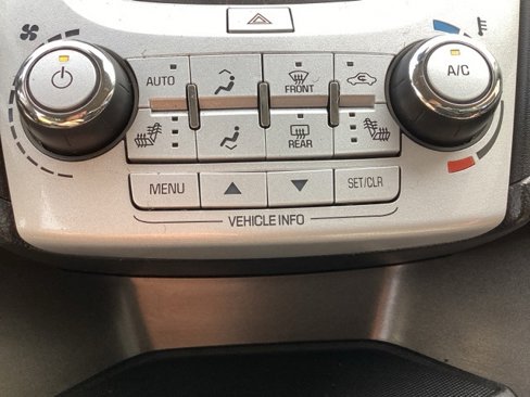 Used 2016 Chevrolet Equinox LTZ image 18