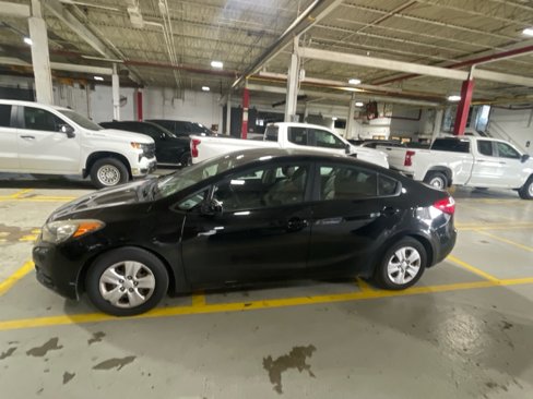 Used 2015 Kia Forte LX image 2
